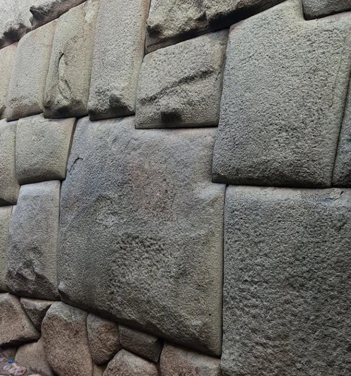 Hatun Rumiyoc Street