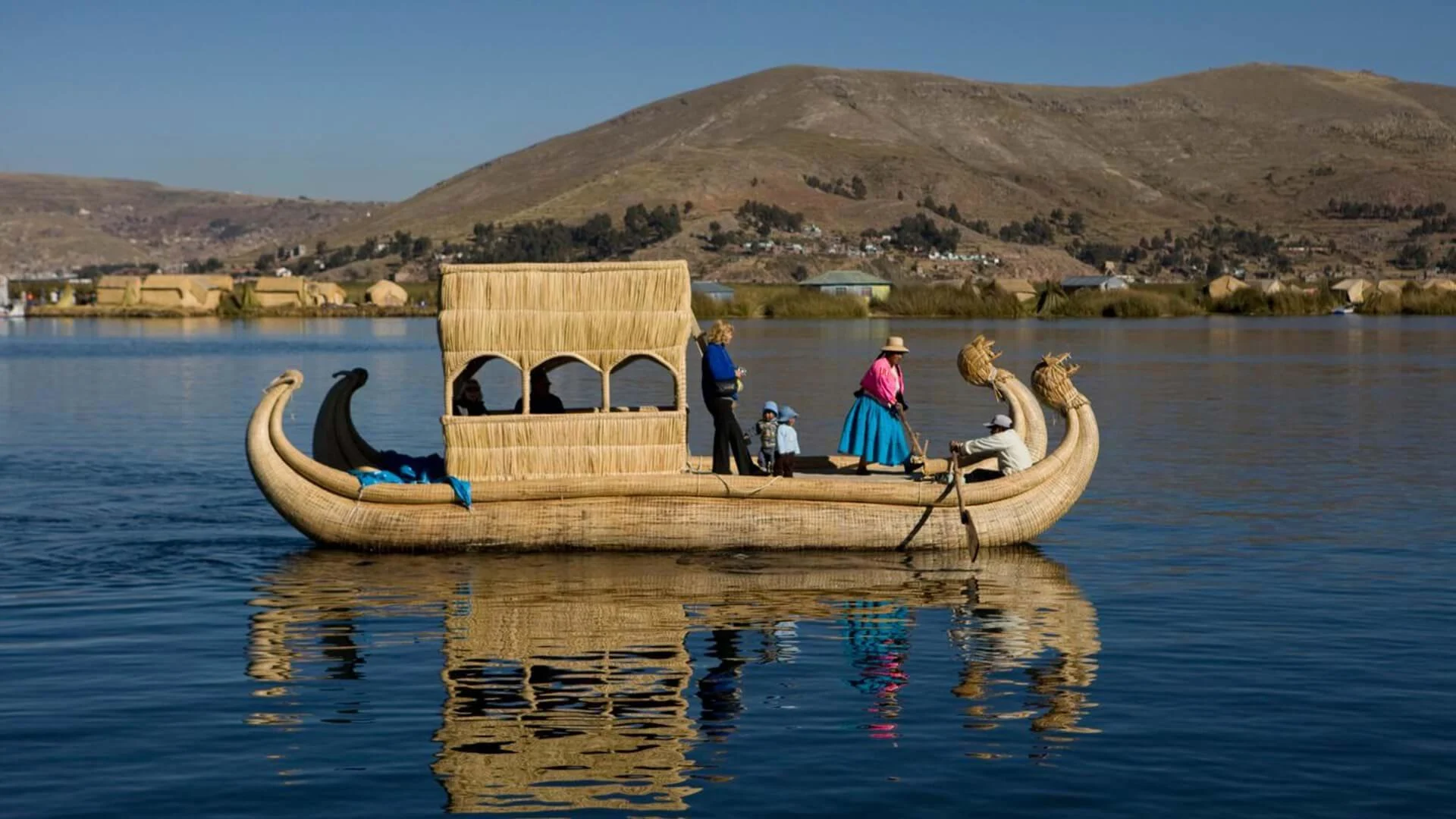 Layers of totora reeds on the Uros floating islands