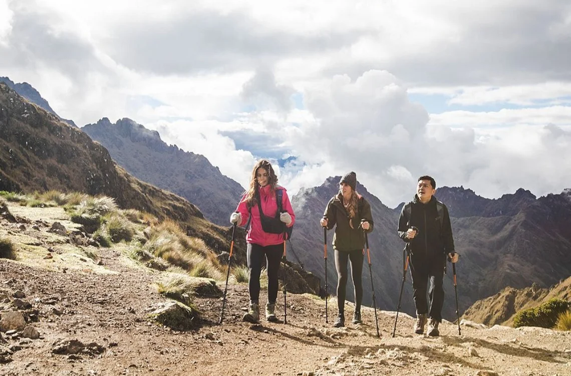 Private Guides and Personalized Trekking Service
