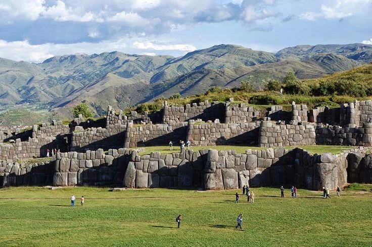 Sacsayhuamán