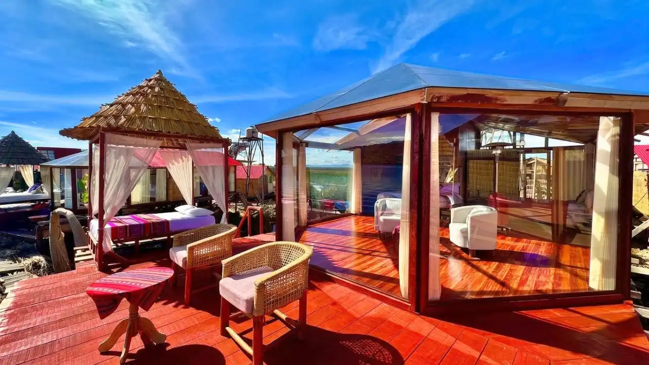 The lodge has comfortable communal spaces.