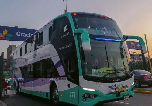 Why choosing the right Lima to Cusco travel option matters