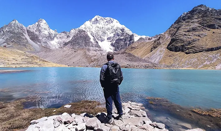 Ausangate Trek 5 days with Uros Expeditions, hiking through turquoise lagoons and sacred mountains of Cusco
