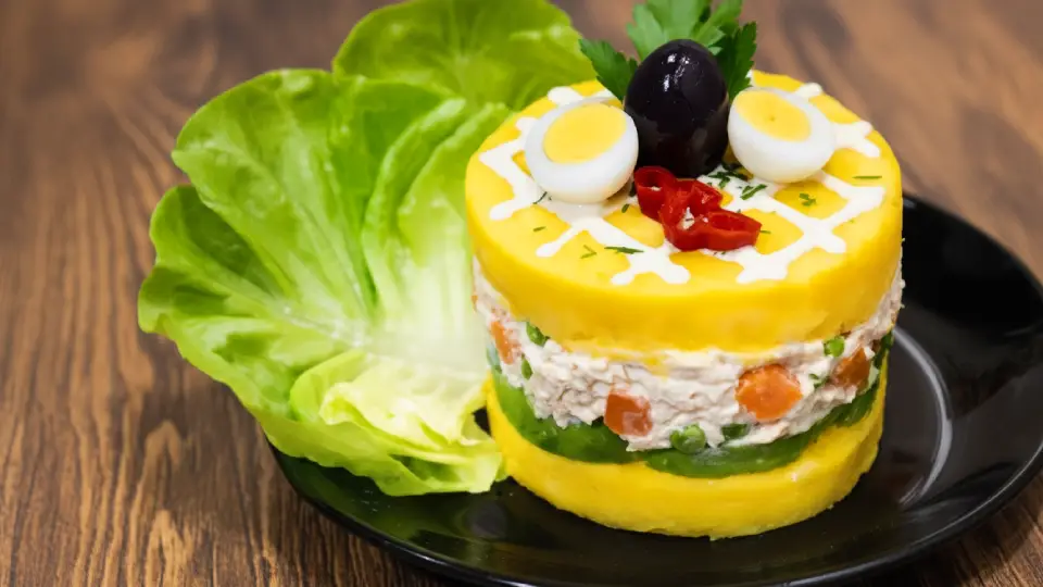 A representative dish of Peruvian cuisine, "causa limeña," that is worth trying