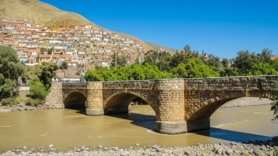 View of the colonial Calicanto Bridge in Huánuco, Peru