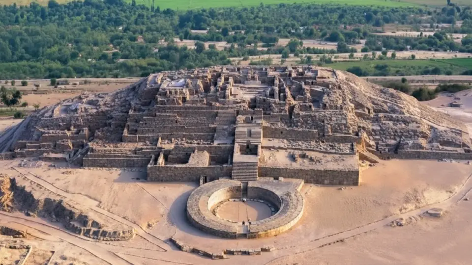 Oldest ancient culture in all of South America Caral in Lima