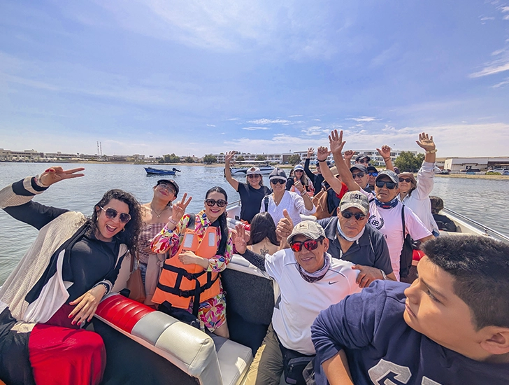 excursion-a-islas-ballestas-paracas-dia-2-tour-peru-8-dias-7-noches