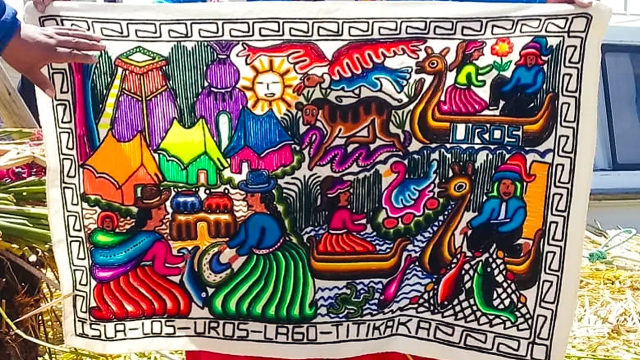 Textileria en la isla de Uros