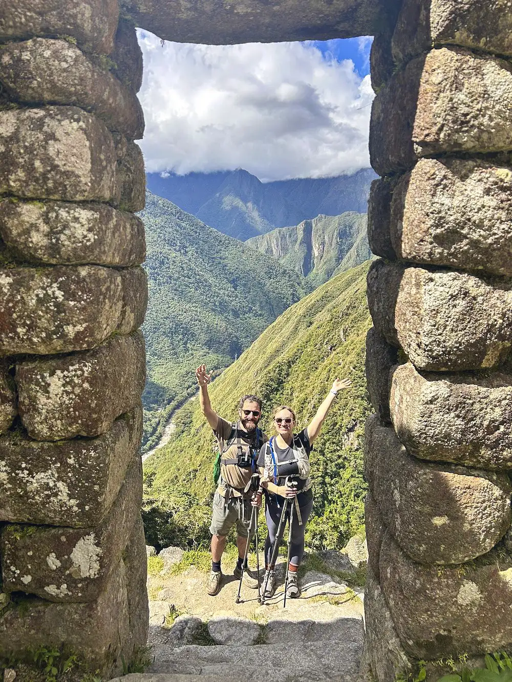 inca-trail-couple-hiking-andes-valley