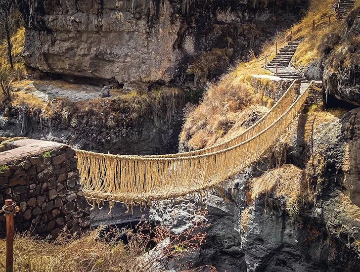 last-inca-bridge-qeswachaka-cusco-peru