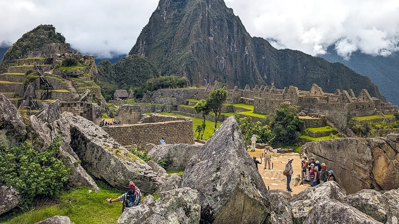 Tourists visiting Machu Picchu, announcement of 2026 ticket sales