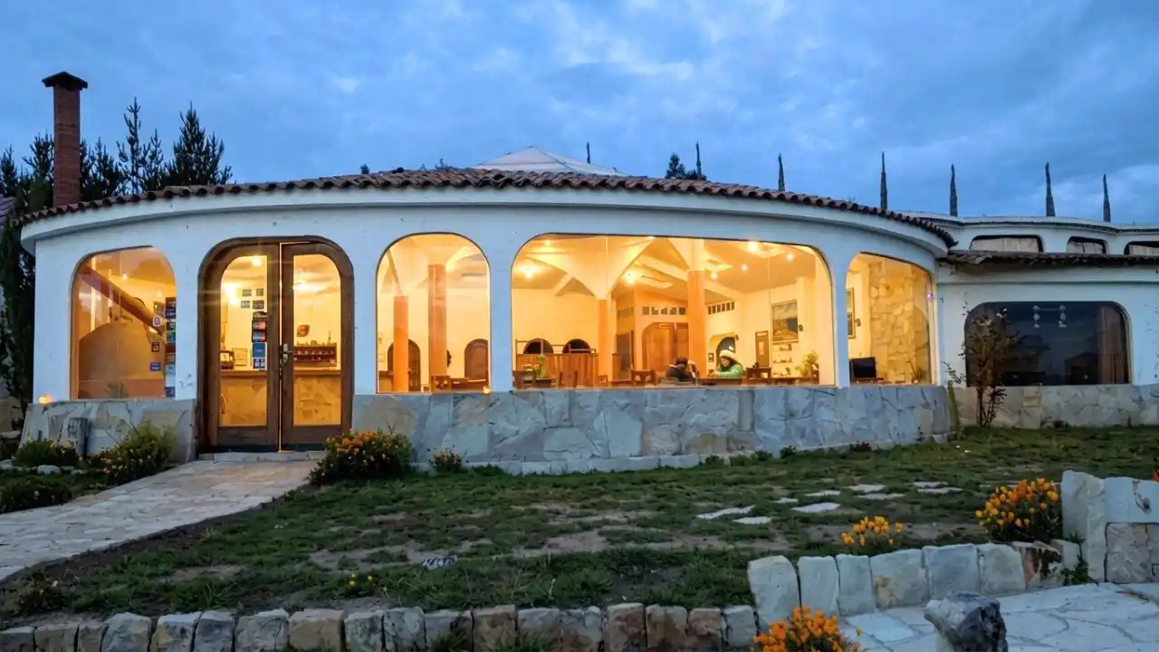 This boutique hotel offers views of the lake, city, and surroundings.
