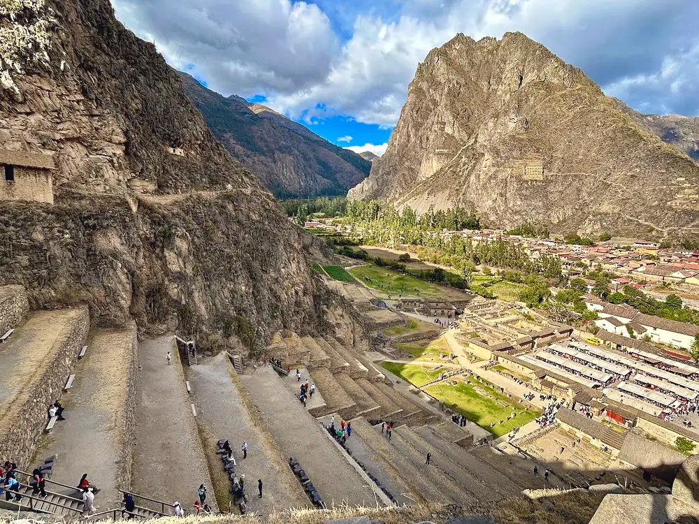 ollantaytambo-tour-peru-9-dias-uros-expeditions