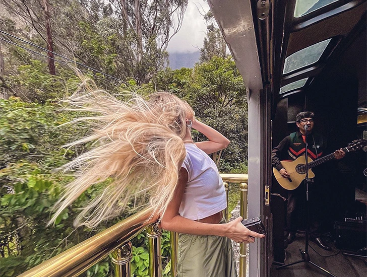 panoramic-view-from-observatory-train-to-machu-picchu