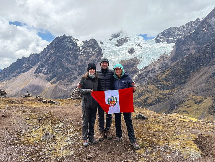 paso-del-condor-en-lares-trek-luxury