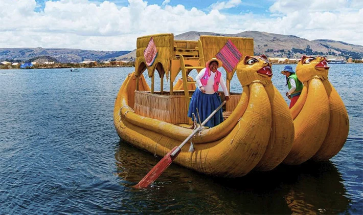 Uros Floating Islands Tour Peru – discover unique communities and handmade reed islands. 3. Lake Titicaca Cultural Tour – connect with the traditions of the Uros people