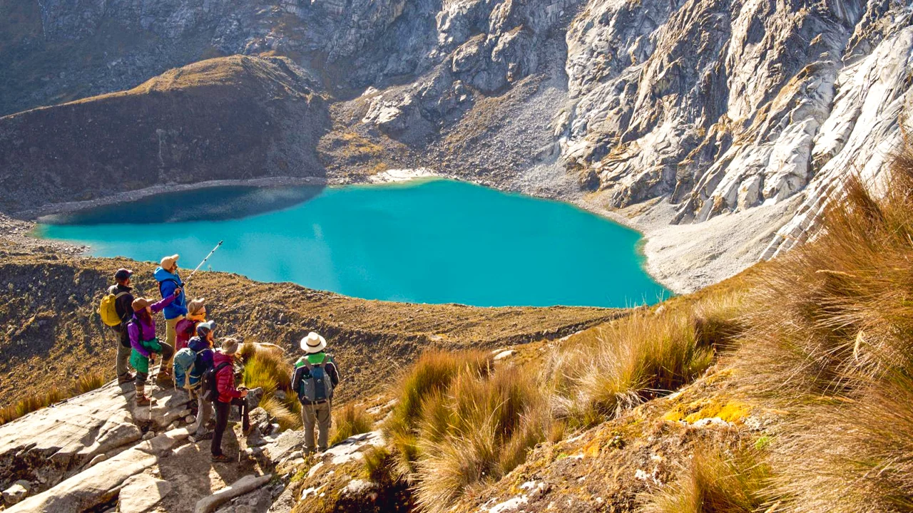Laguna Taullicocha en Ancash