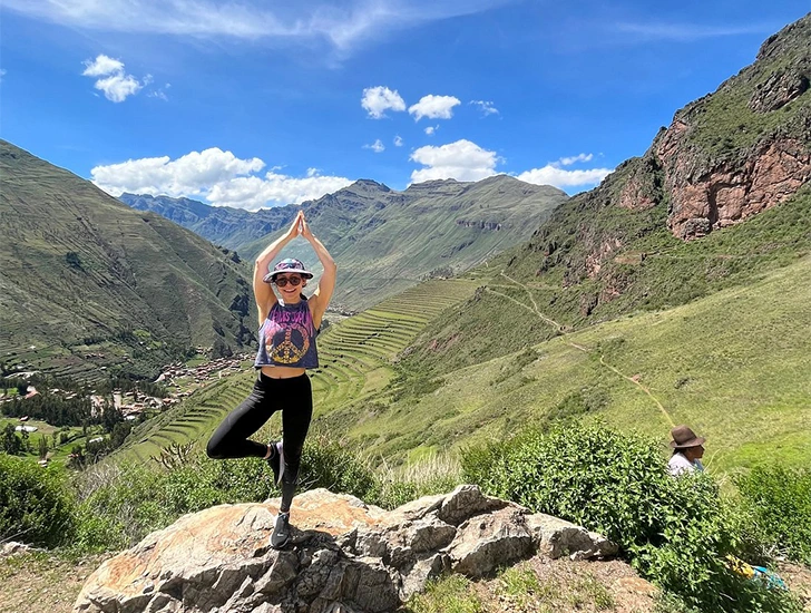 pisac-inca-ruins-sacred-valley-uros-expeditions