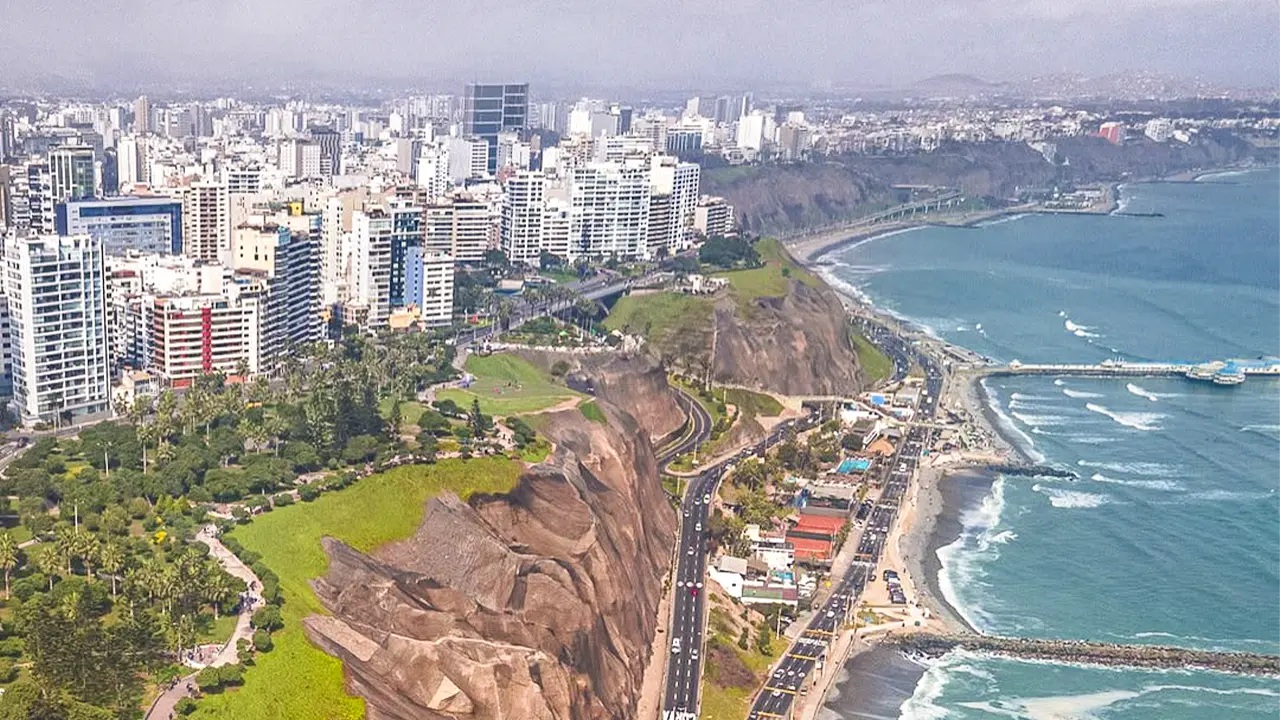 PROMPERÚ y SKY Airline se unen para aumentar el flujo turístico desde Sudamérica y Estados Unidos