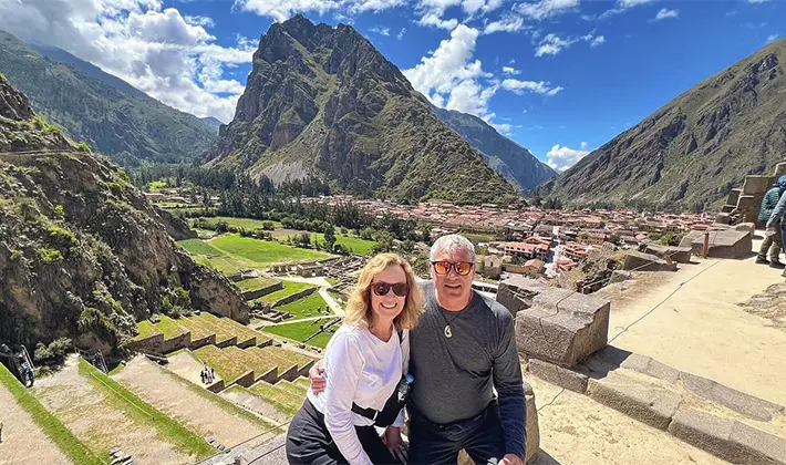 5-day Sacred Valley tour to Machu Picchu with an Ollantaytambo visit, complete experience through Andean landscapes and Inca archaeological sites