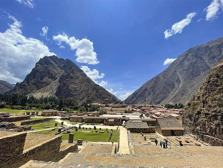 sacred-valley-one-day-to-machu-picchu-uros-expeditions