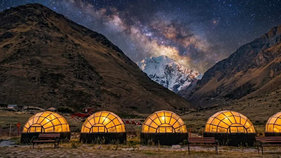 Noche estrellada en Salkantay durante las noches de temporada seca.