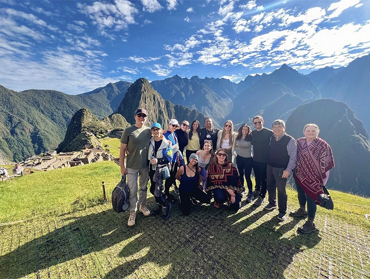 tourists-at-machu-picchu-day-4-peru-7-days-6-nights-tour