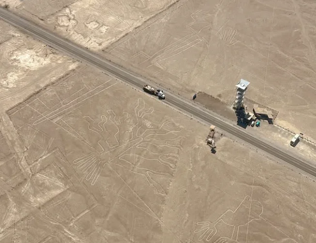 what are the nazca lines made of